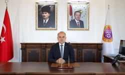 Vali Erol'dan Berat Kandili Mesajı..
