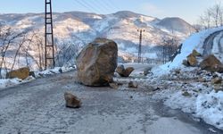 Ordu’da Eriyen Karlar Heyelanlara Yol Açtı