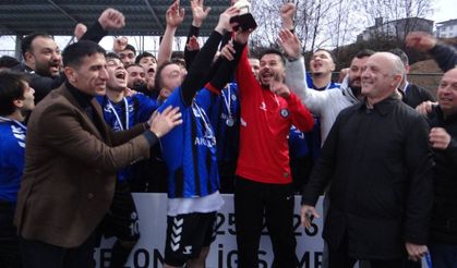 ÜNYE FK SÜPER AMATÖR LİG’E YÜKSELDİ!