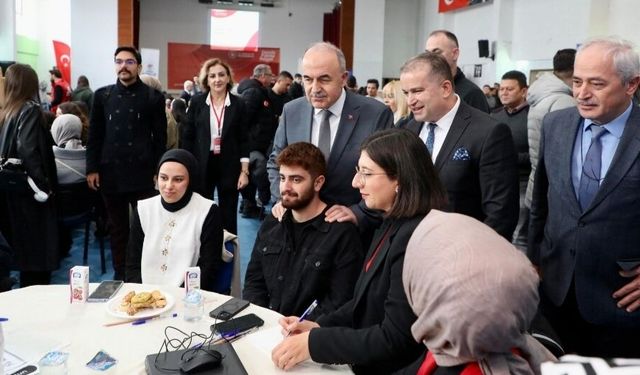 Gençlik Politika Belgesi Vizyon Çalıştayı Gerçekleştiriliyor