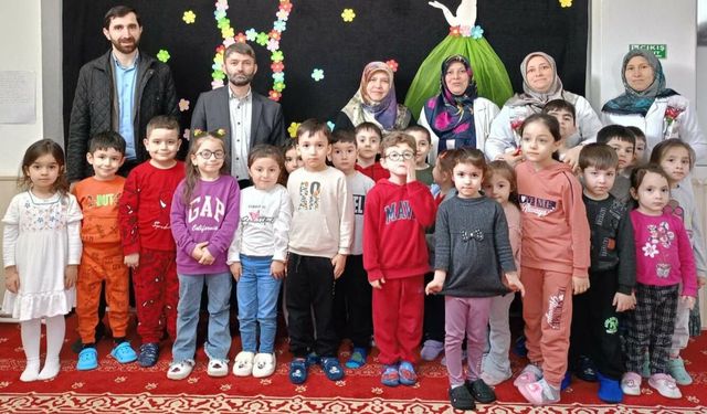 Ünye Müftülüğü Kadın Çalışanların Gününü Kutladı