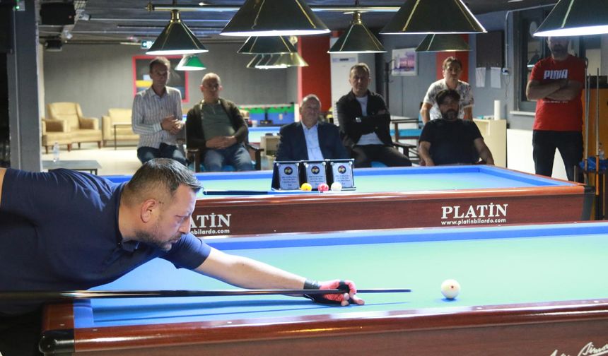 Ünye’de 3 Bant Bilardo Turnuvası Sona Erdi