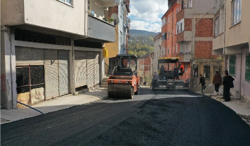 Kumru’da Turgut Özal Sokak Asfaltlanıyor