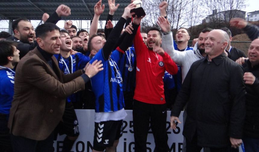 ÜNYE FK SÜPER AMATÖR LİG’E YÜKSELDİ!